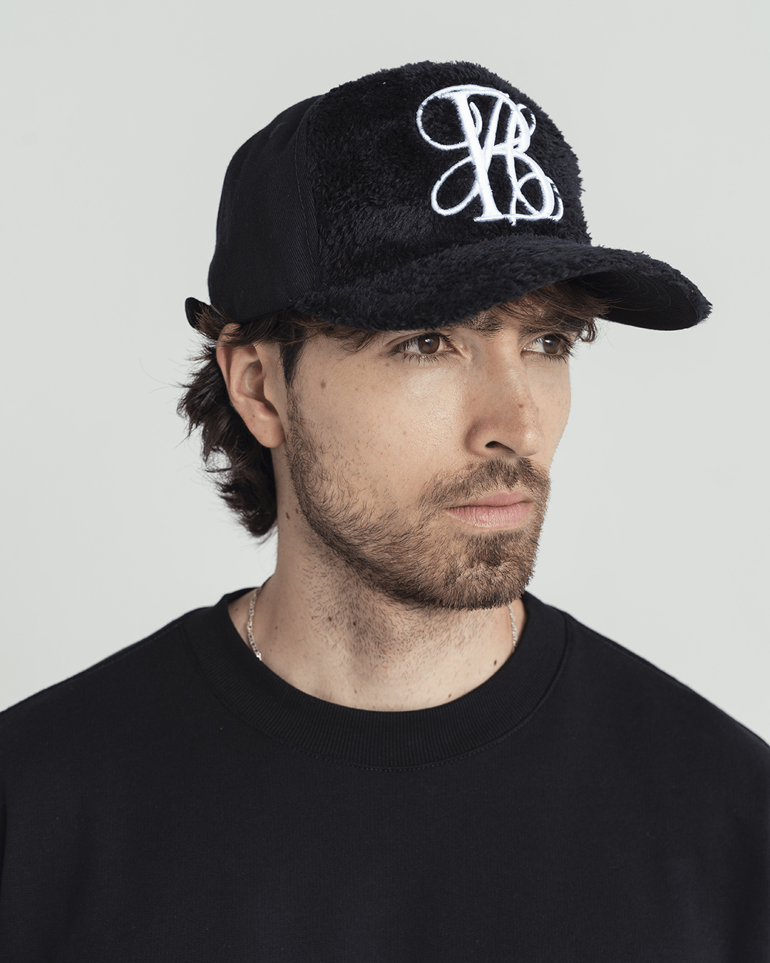 YETI BLACK CAP