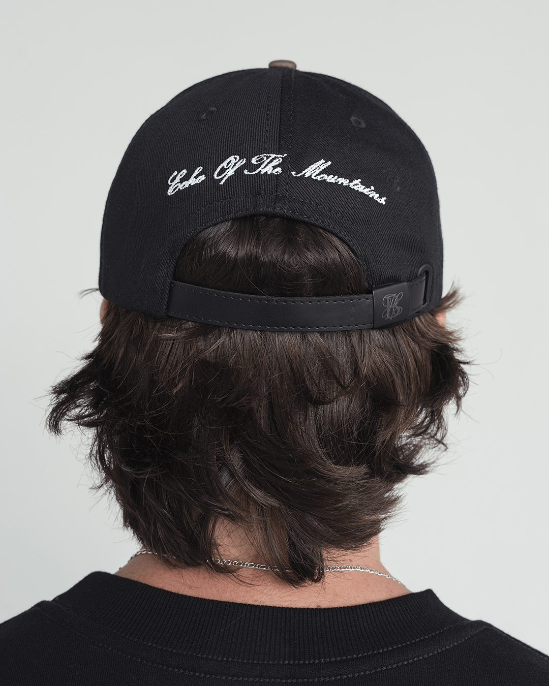YETI BLACK CAP