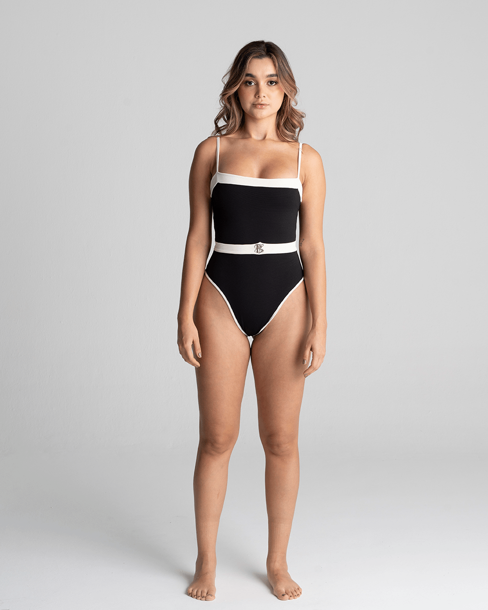 SHELL BLACK BODY WOMEN