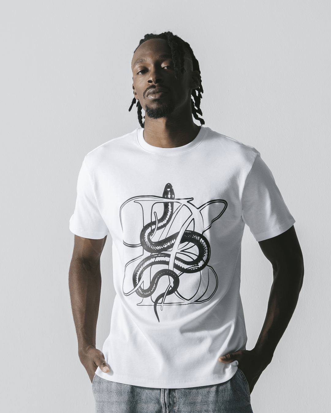 GLIESE WHITE T SHIRT
