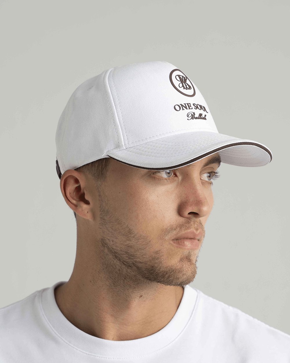 GORRA GUILIA BLANCA